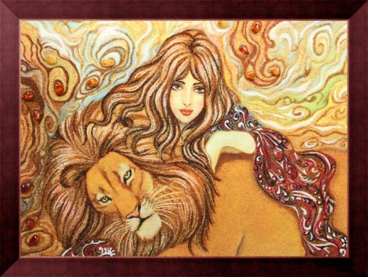 Девушка со львом